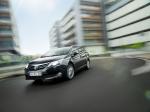 Toyota Avensis SW 2011 года